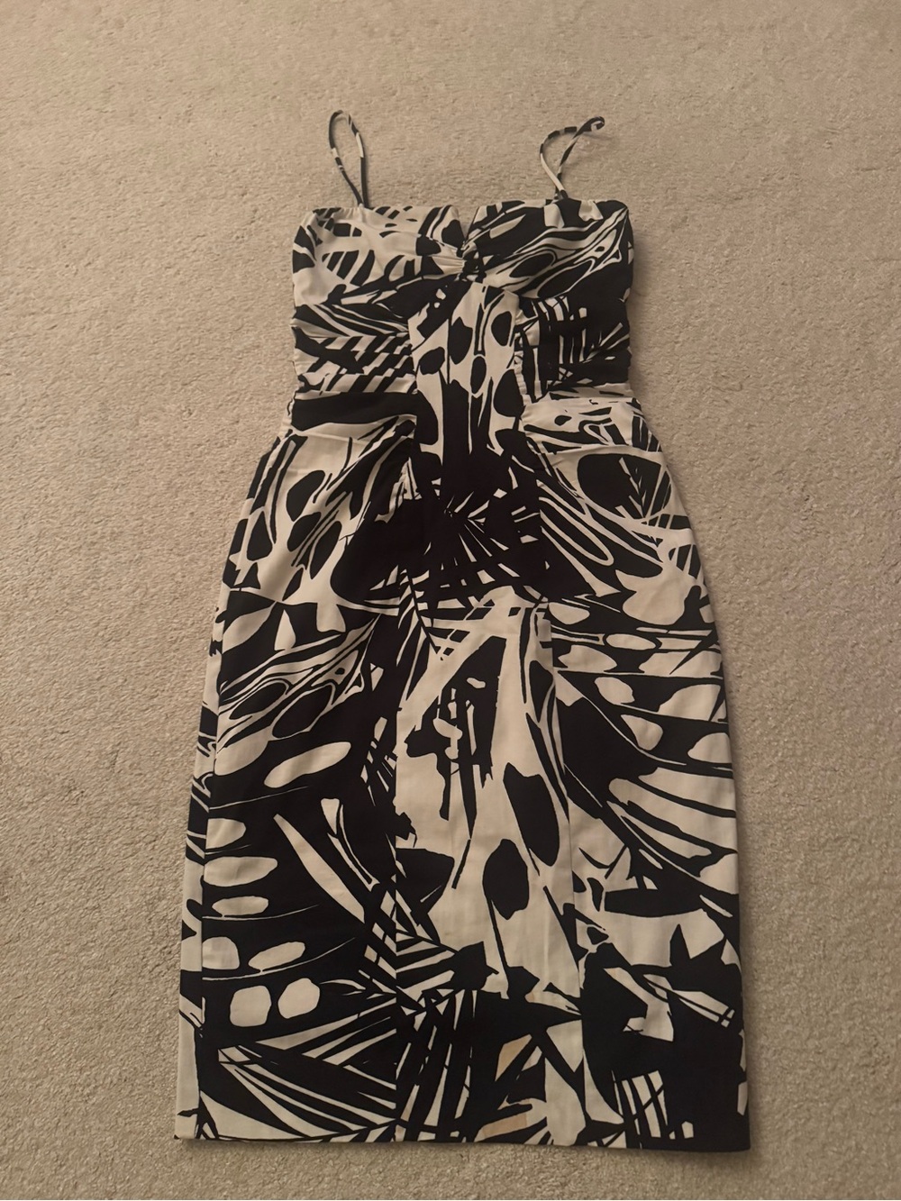 Cache Black and White Strapless Abstract Print Dress